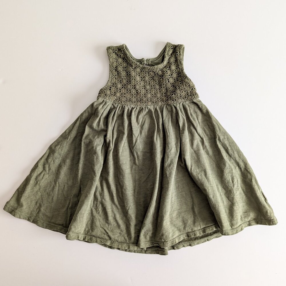 Old Navy 5T girls dress green GUC